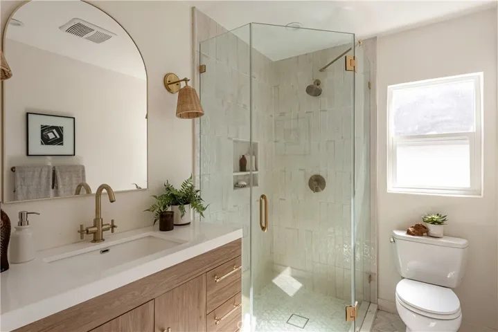 4312 Klump, Studio City, California 91602