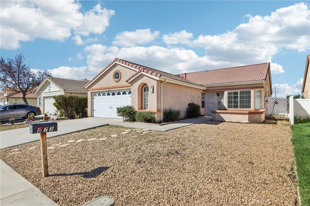 873 Wetherly Street, Hemet, California 92545 home-pic-2