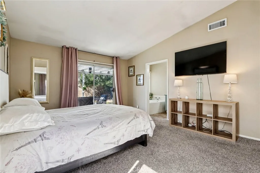 873 Wetherly Street, Hemet, California 92545 home-pic-12