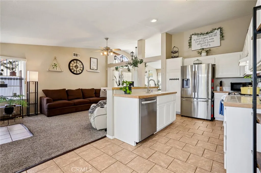873 Wetherly Street, Hemet, California 92545 home-pic-8