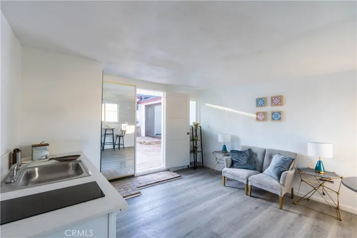 Detached bonus room
