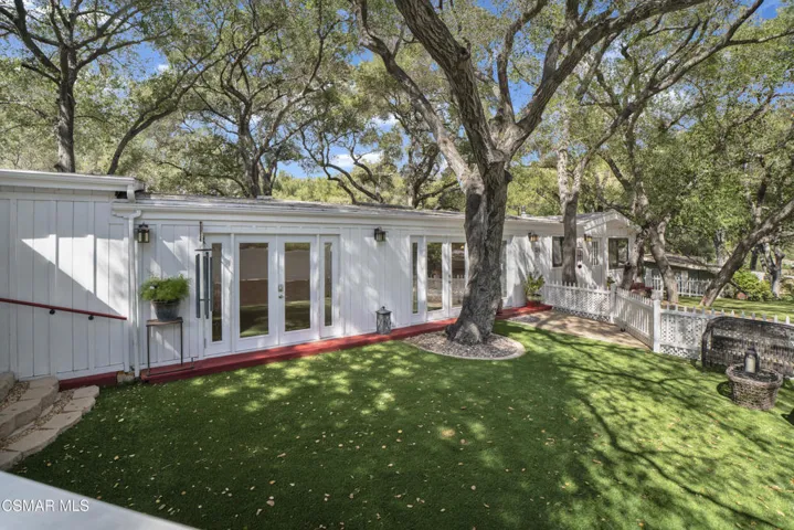 124 Merry Oak Ln, Westlake Village -HsHP