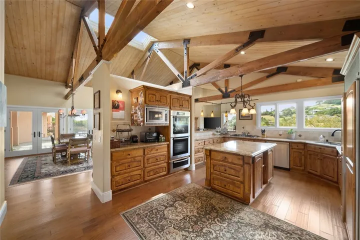 311 Twin Ridge, San Luis Obispo, California 93405