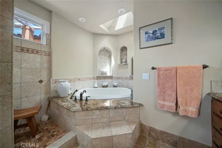 311 Twin Ridge, San Luis Obispo, California 93405