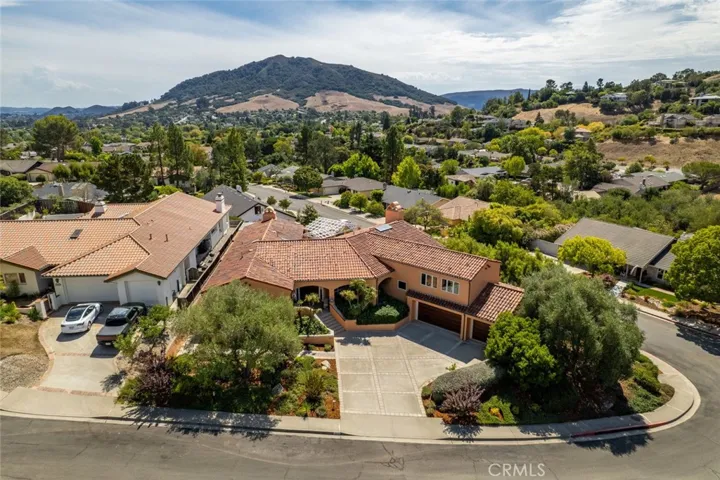 311 Twin Ridge, San Luis Obispo, California 93405