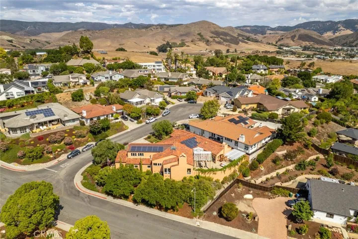311 Twin Ridge, San Luis Obispo, California 93405
