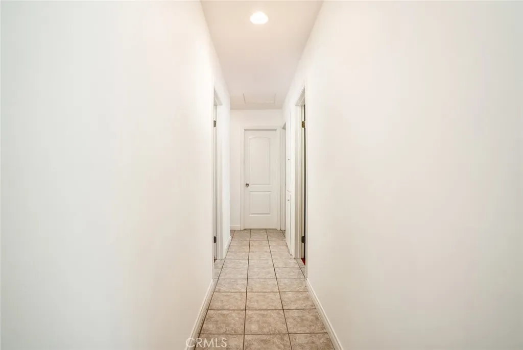 15501 Eliot, Huntington Beach, California 92647 home-pic-14