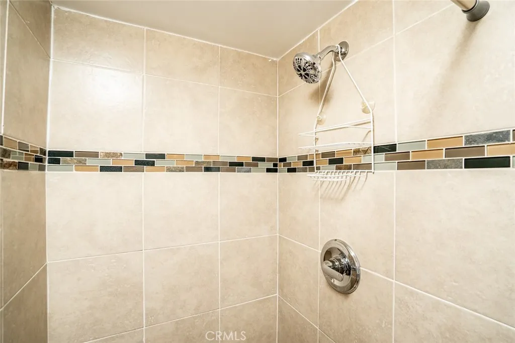 15501 Eliot, Huntington Beach, California 92647 home-pic-22