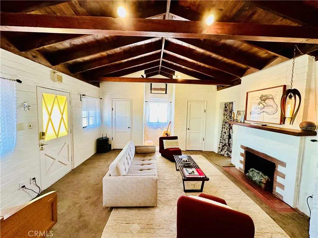 6274 Baileya Avenue, 29 Palms, California 92277 home-pic-4
