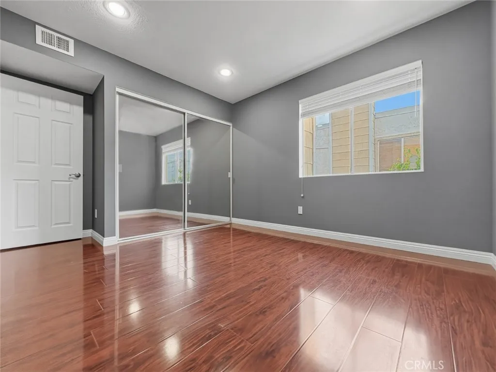 18408 Hatteras, Tarzana, California 91356 home-pic-10