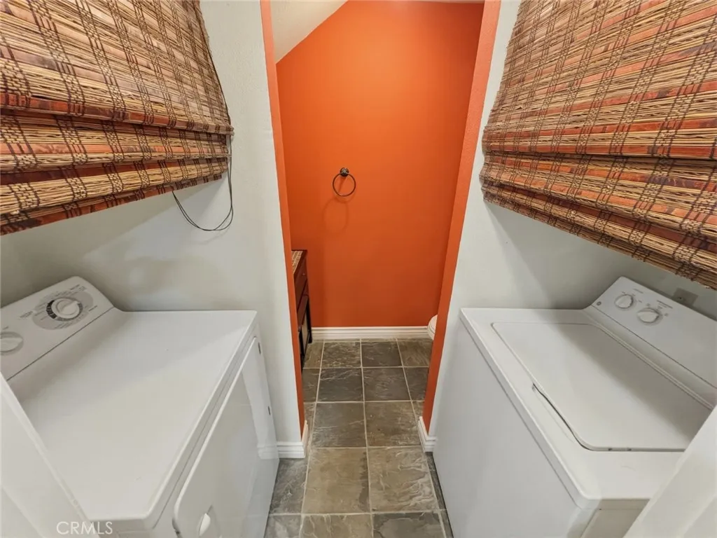 18408 Hatteras, Tarzana, California 91356 home-pic-14