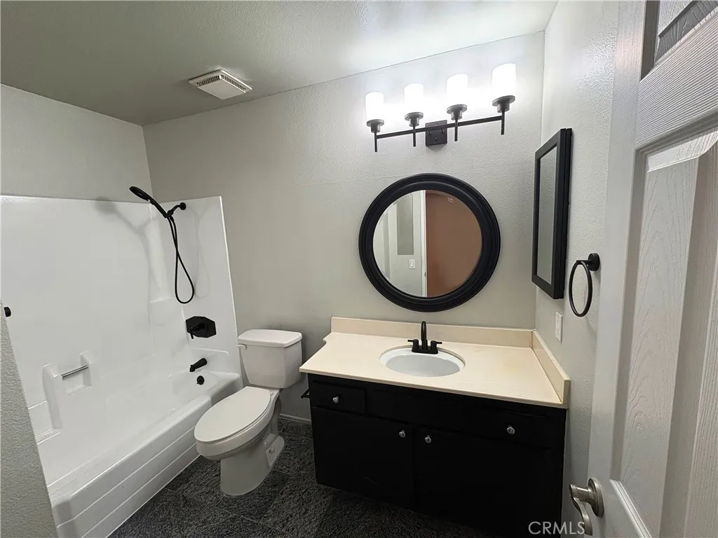 18408 Hatteras, Tarzana, California 91356 home-pic-12