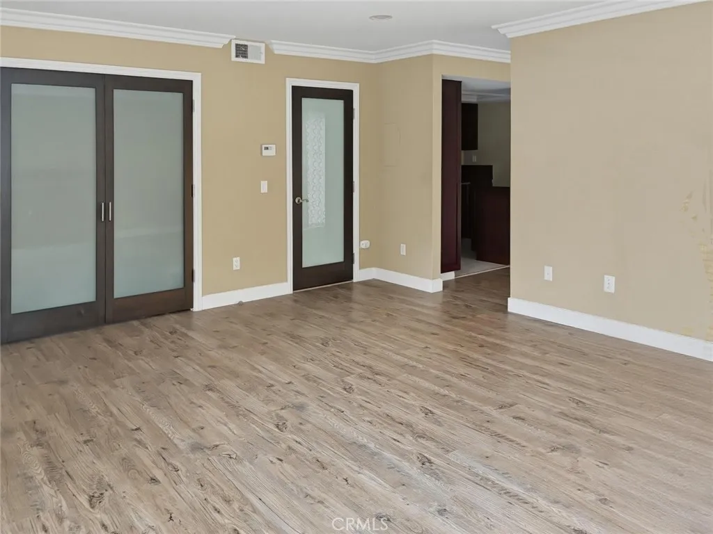 18408 Hatteras, Tarzana, California 91356 home-pic-3