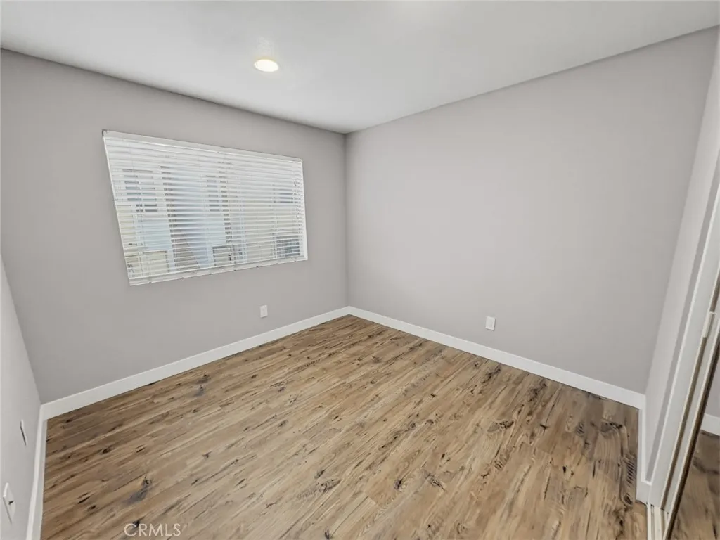 18408 Hatteras, Tarzana, California 91356 home-pic-11
