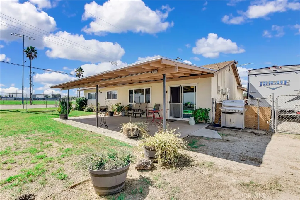 1602 Glover Street, Redlands, California 92374 home-pic-29