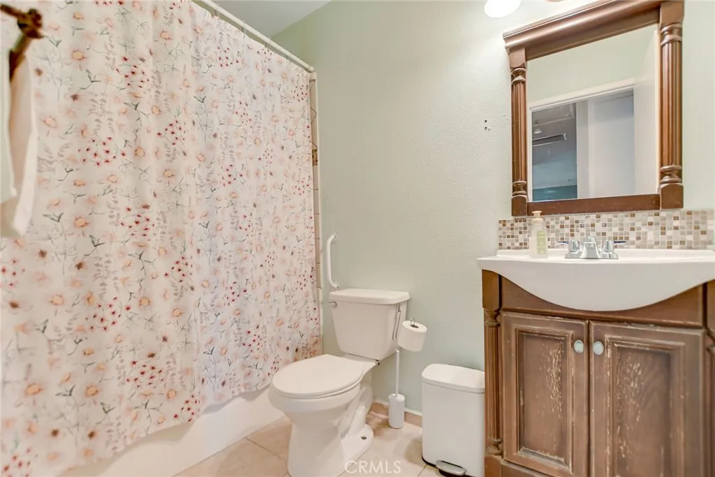 1602 Glover Street, Redlands, California 92374 home-pic-26