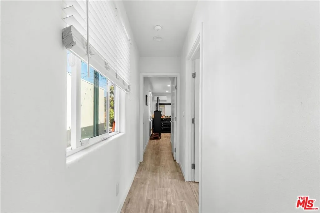 6612 Madden Avenue, Los Angeles, California 90043 home-pic-22