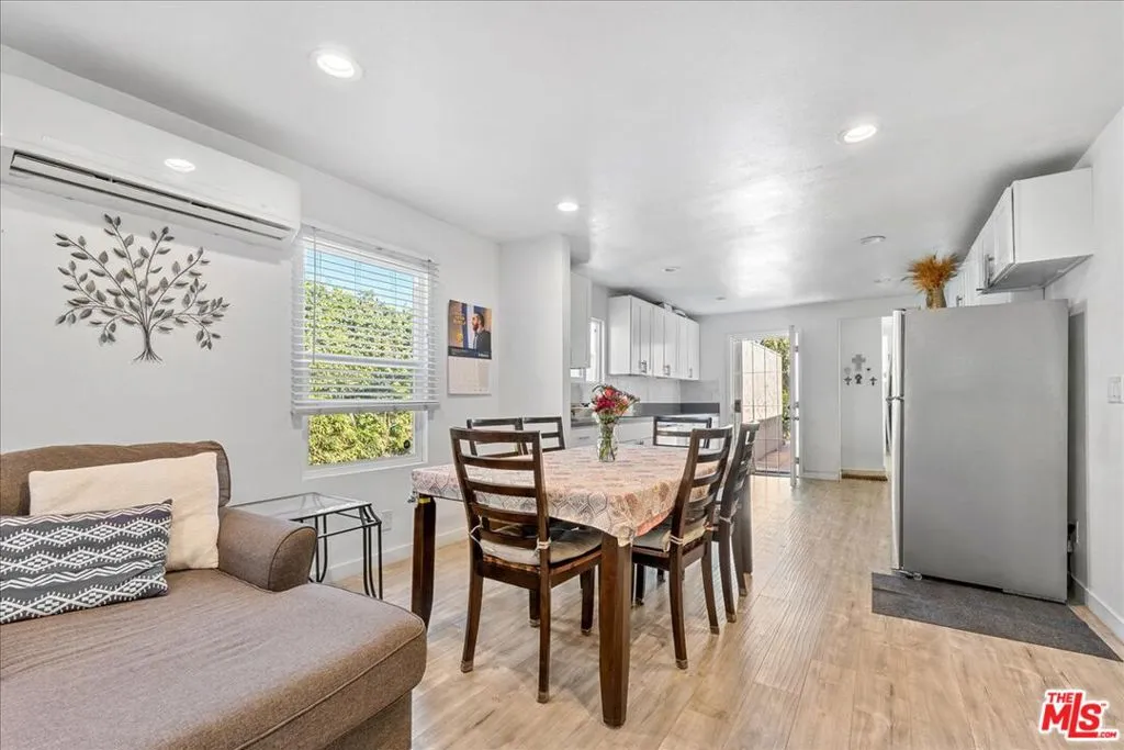 6612 Madden Avenue, Los Angeles, California 90043 home-pic-8