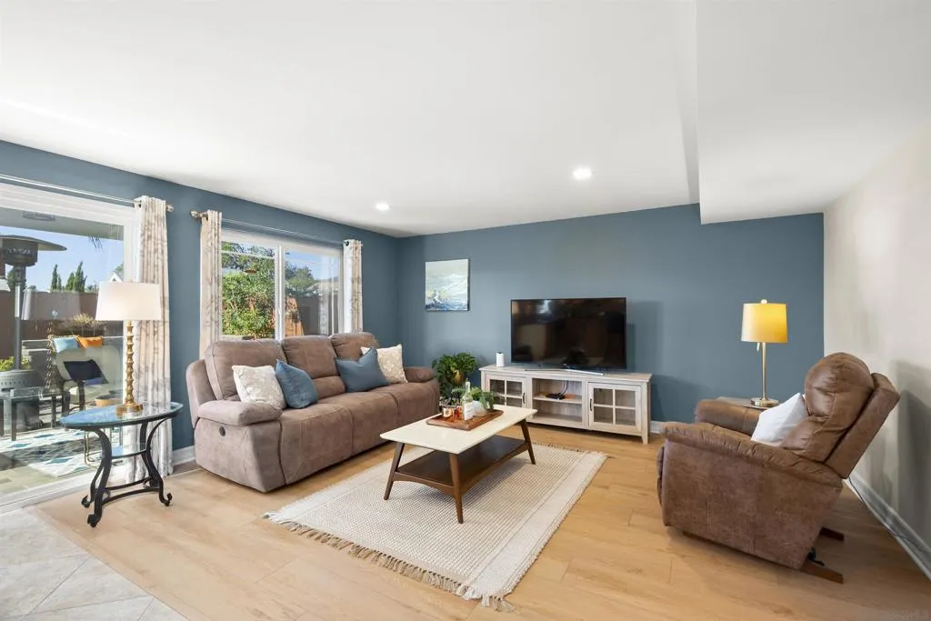 12740 Prairie Dog Ave, San Diego, California 92129 home-pic-17