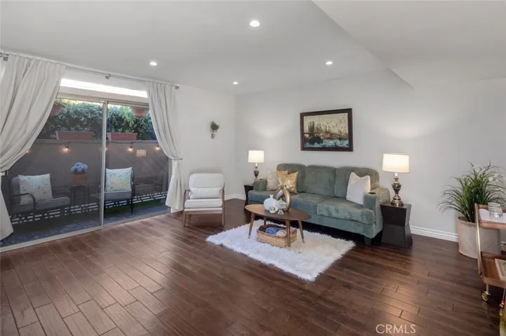 10396 Almayo Avenue 1, Los Angeles, California 90064
