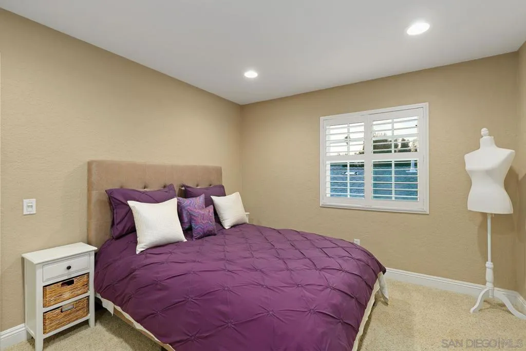 10421 Les Arbres Pl, San Diego, California 92131 home-pic-19