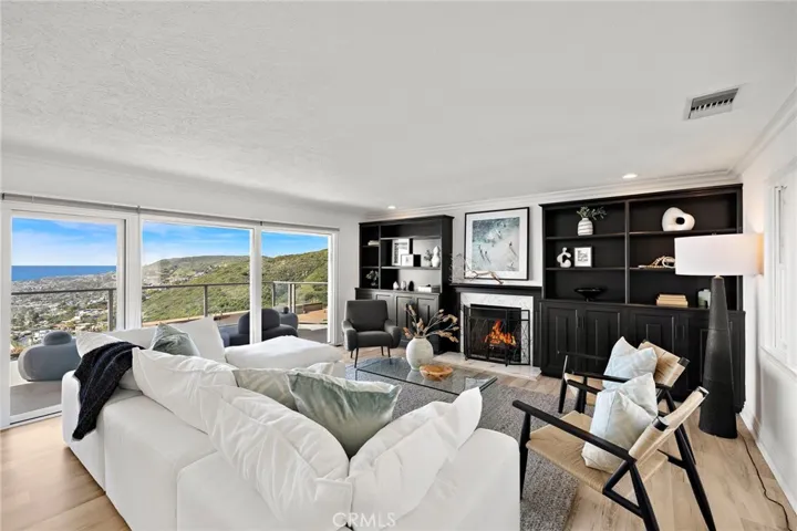 1651 Thurston Dr, Laguna Beach, California 92651