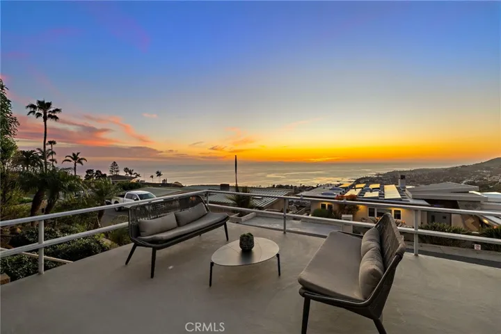 1651 Thurston Dr, Laguna Beach, California 92651
