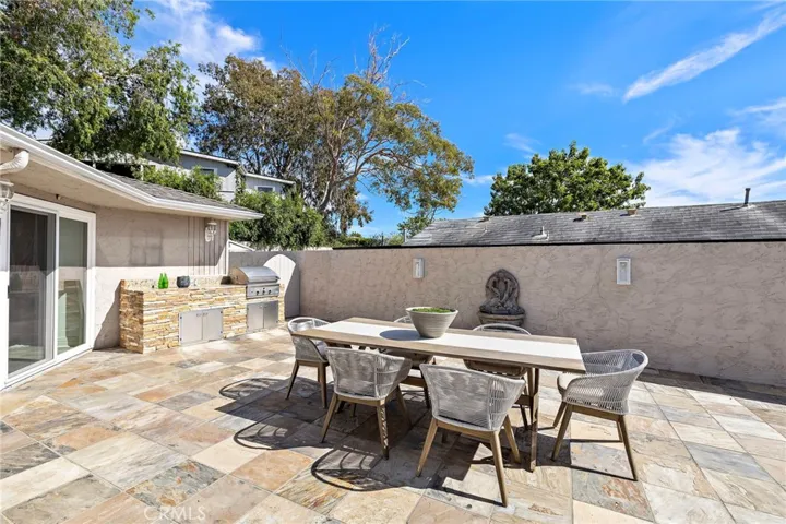 1651 Thurston Dr, Laguna Beach, California 92651