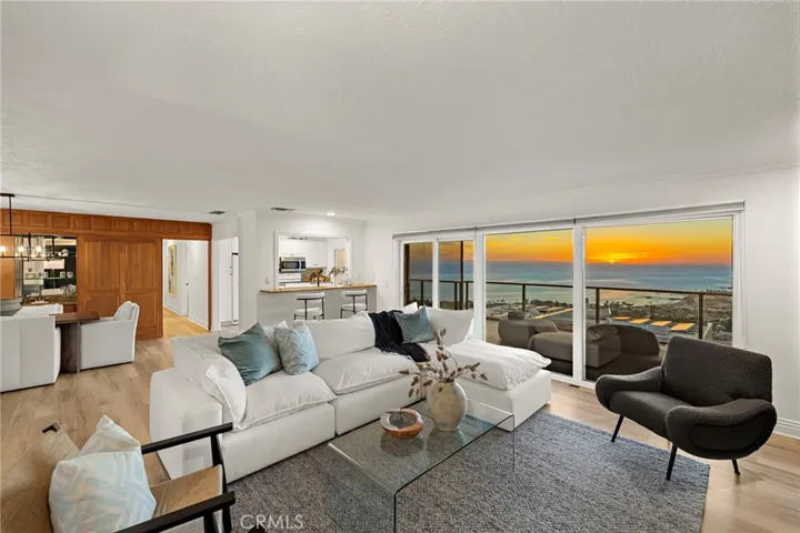 1651 Thurston Dr, Laguna Beach, California 92651