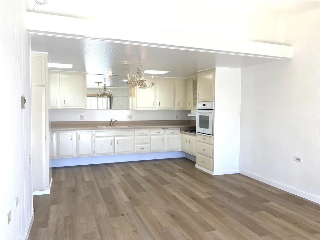1520 Pelham Rd., Seal Beach, California 90740 home-pic-5