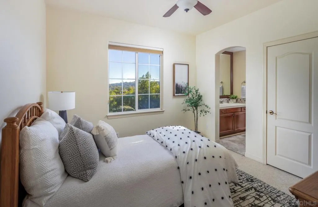 17095 Butterfield Trail, Poway, California 92064 home-pic-19