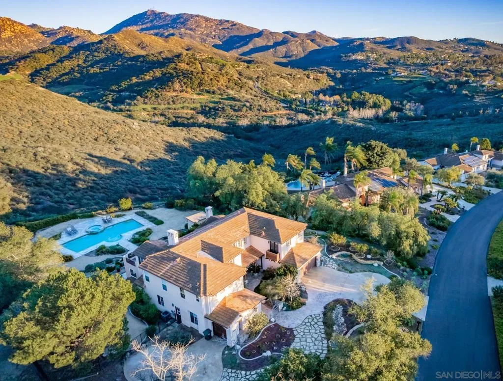 17095 Butterfield Trail, Poway, California 92064 home-pic-1