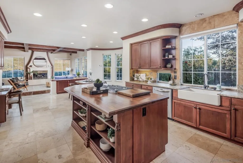 17095 Butterfield Trail, Poway, California 92064 home-pic-7