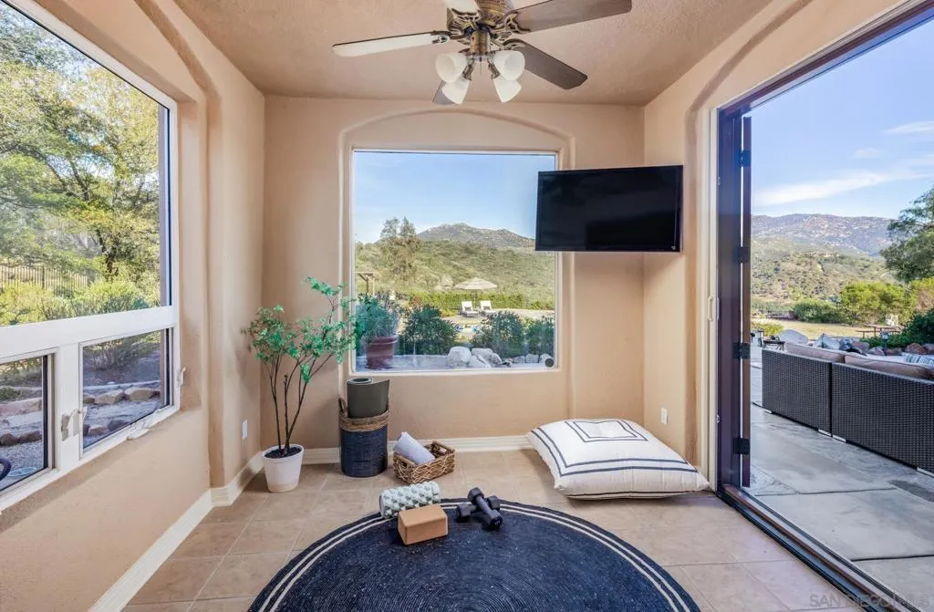 17095 Butterfield Trail, Poway, California 92064 home-pic-23