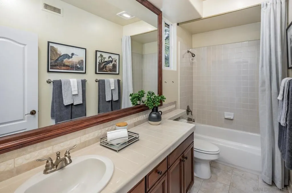 17095 Butterfield Trail, Poway, California 92064 home-pic-17