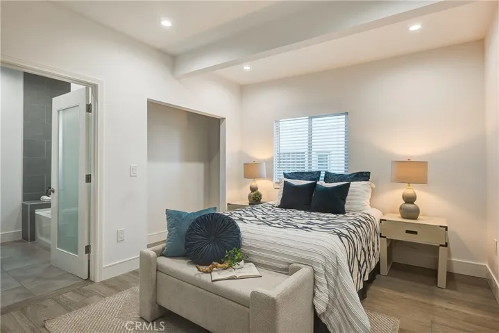 Master bedroom #1 - Main House