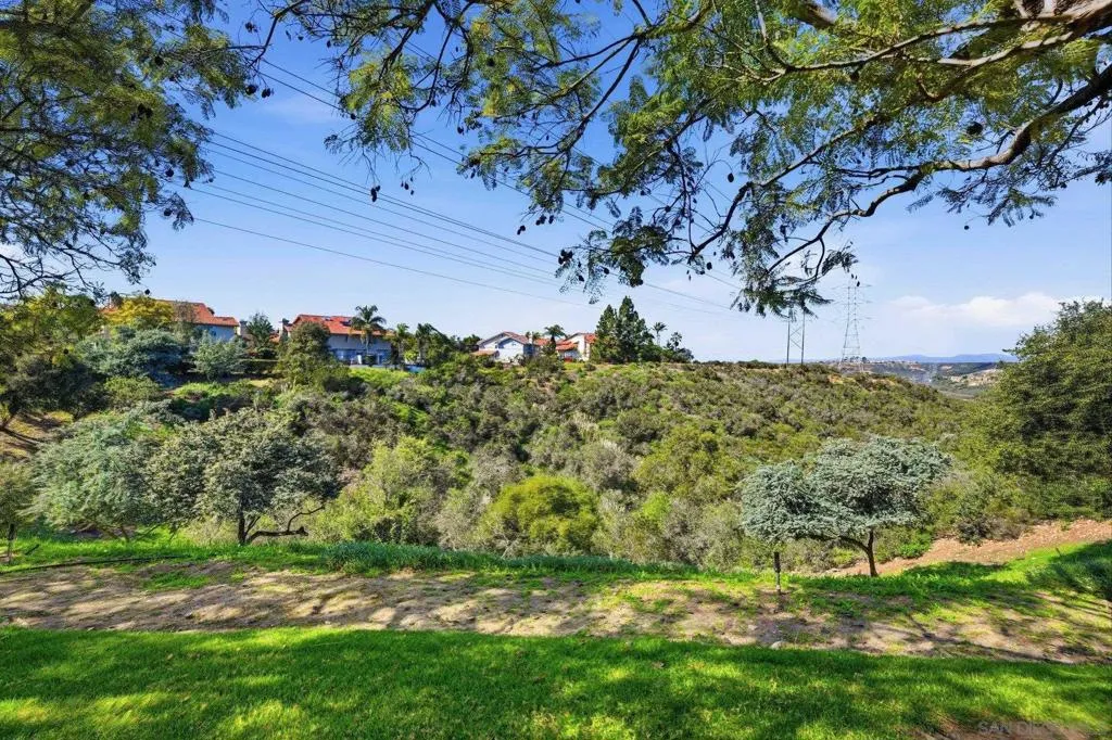 7330 Calle Cristobal 87, San Diego, California 92126 home-pic-23