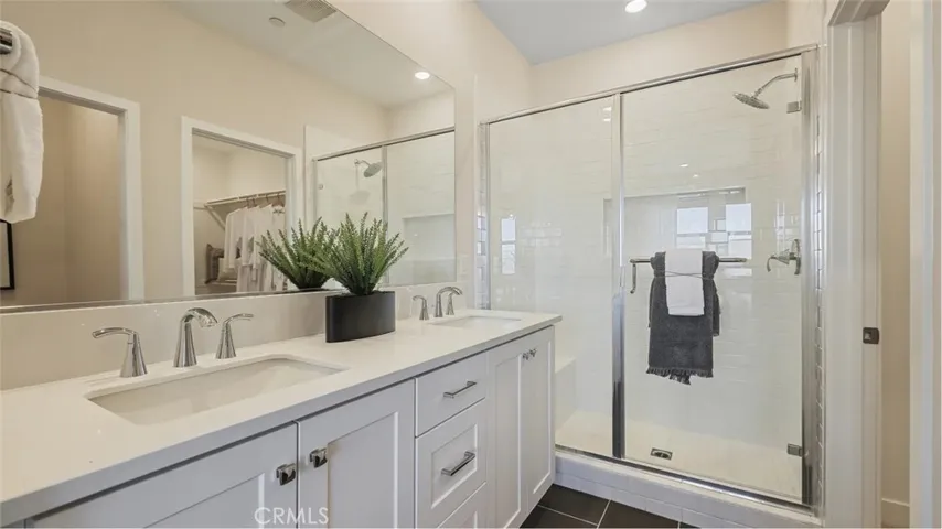 Photos shown are of model only- not actual homesite.