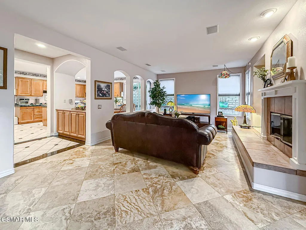 cFamily and Kitchen3