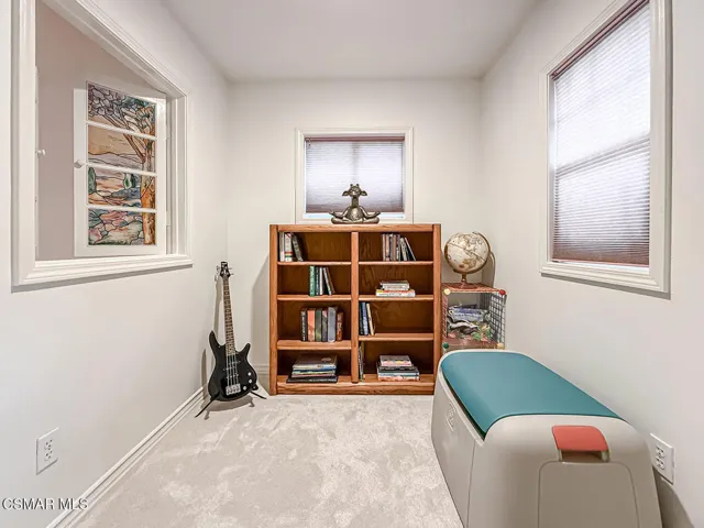 lBedroom4 Ensuite with Balcony3