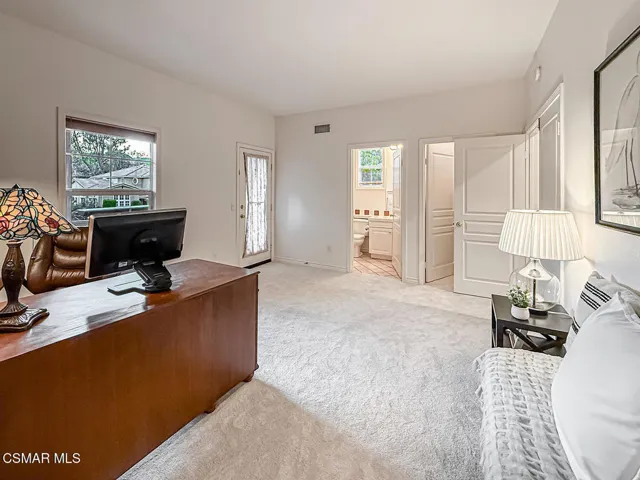 lBedroom4 Ensuite with Balcony4