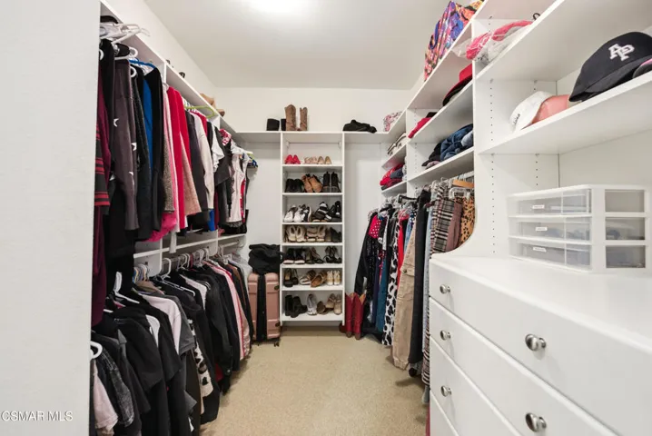 Dual Walk-in Closets