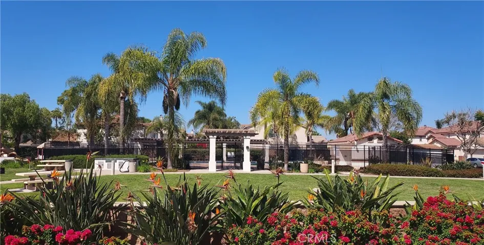 The community is complete with a pool, playgrounds, and beautifully maintained surroundings that invite evening walks and weekend play.