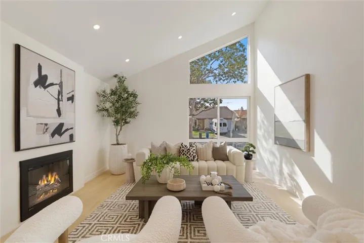 17422 Vierra, Cerritos, California 90703