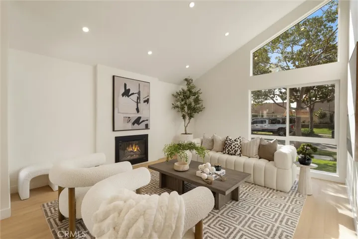 17422 Vierra, Cerritos, California 90703