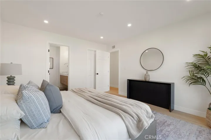 17422 Vierra, Cerritos, California 90703