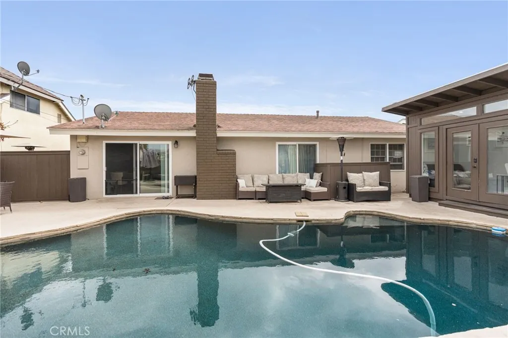 12661 Saint Mark, Garden Grove, California 92845 home-pic-8