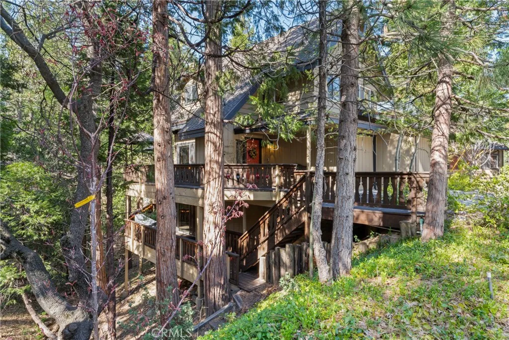 27169 Ironwood Lane, Lake Arrowhead, California 92352 home-pic-40