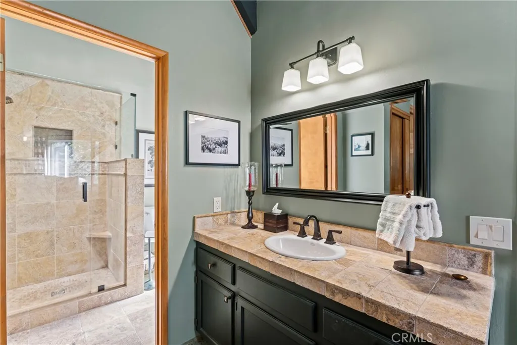 27169 Ironwood Lane, Lake Arrowhead, California 92352 home-pic-25