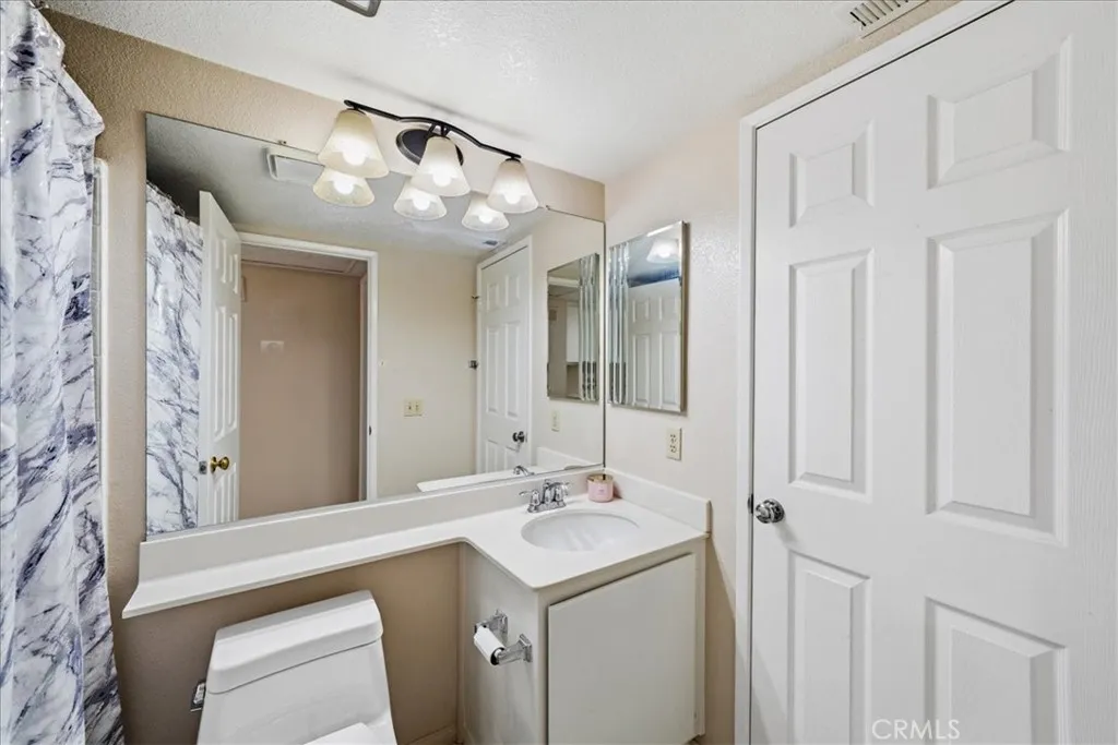 717 Balsam Way, Hemet, California 92545 home-pic-21